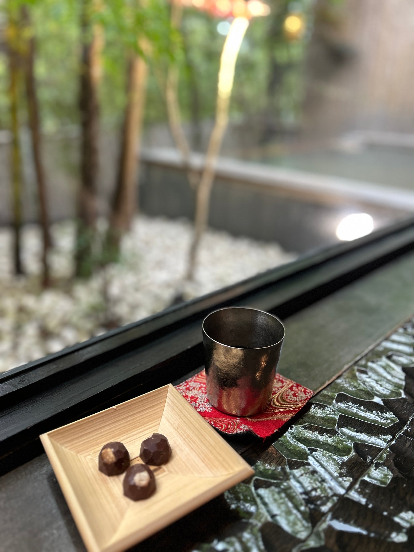 コーヒーペアリング　オーガニックチョコレート　無添加チョコレート　マカダミアナッツチョコレート