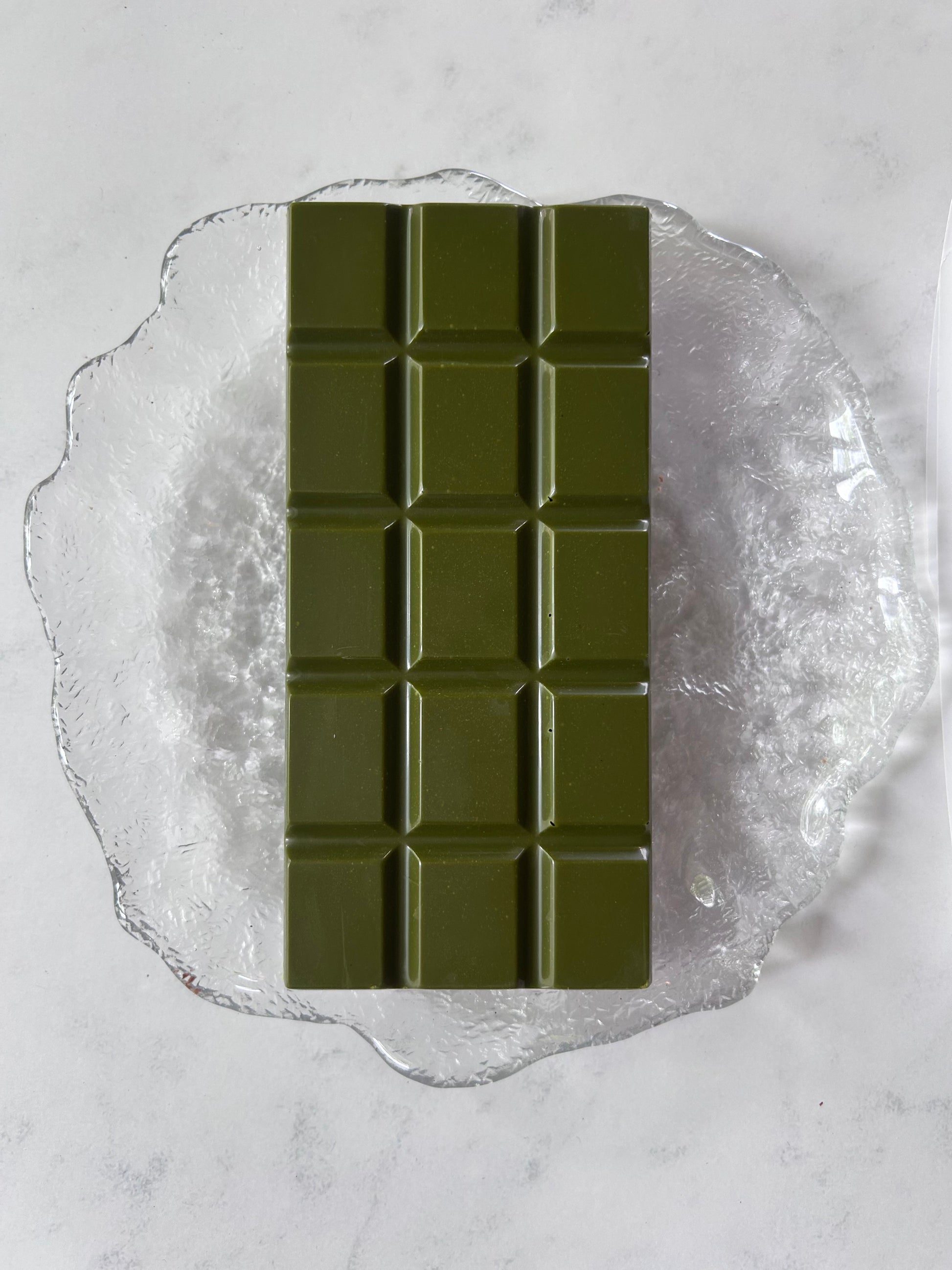 無添加の抹茶チョコレート｜グラスフェッドミルク使用